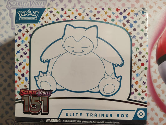 151 Elite Trainer Box en Anglais + protection acrylique